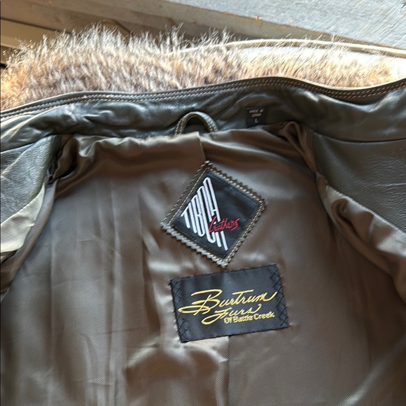 Elegant Women's Olive Green Leather Jacket SZ LG - Picture 4 of 9